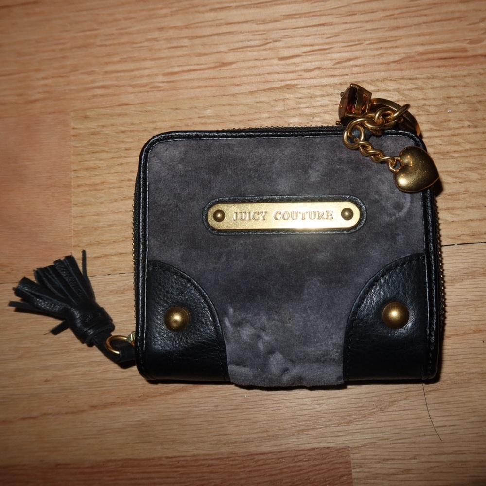 Juicy Couture mini wallet.
